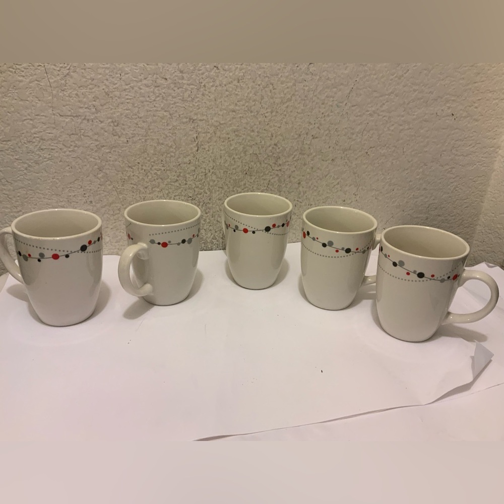 Thomson Pottery Zen Gray, Black & Red Dots Set of 5 Coffee Mugs Tea Discontinued
